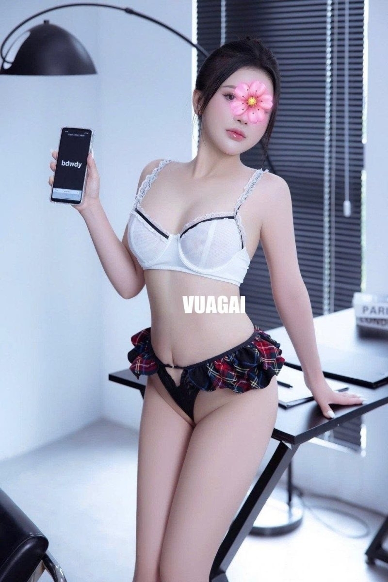 Hương Giang - Em Gái Xinh Ngon Ngoan - Làm Tình Đẳng Cấp