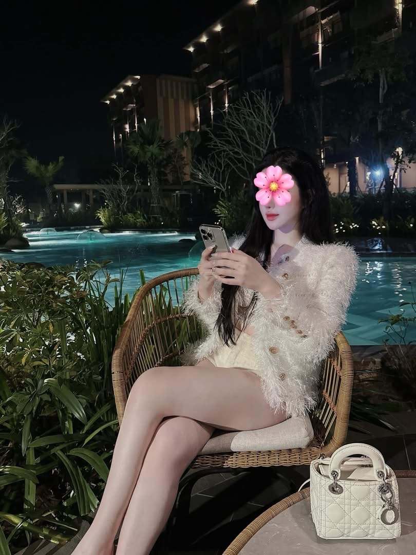Lại là 1 em bán chuyên chủ tiệm Nail Spa
