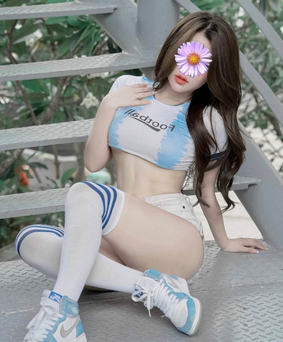 LINH NHI - vú to bướm khít làm tình cực đỉnh siêu phẩm bú liếm lâm chận chủ động thay đổi hợp tác n