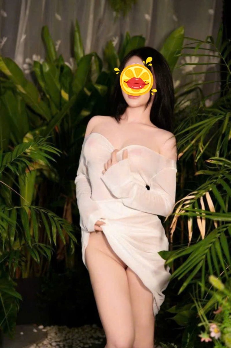Thu Trang - Dâm Bà Bà - Vô Đối Về SEX - Làm Tình Theo Yêu Cầu - Massa Thái Làm Tình Đến Từng Ngón