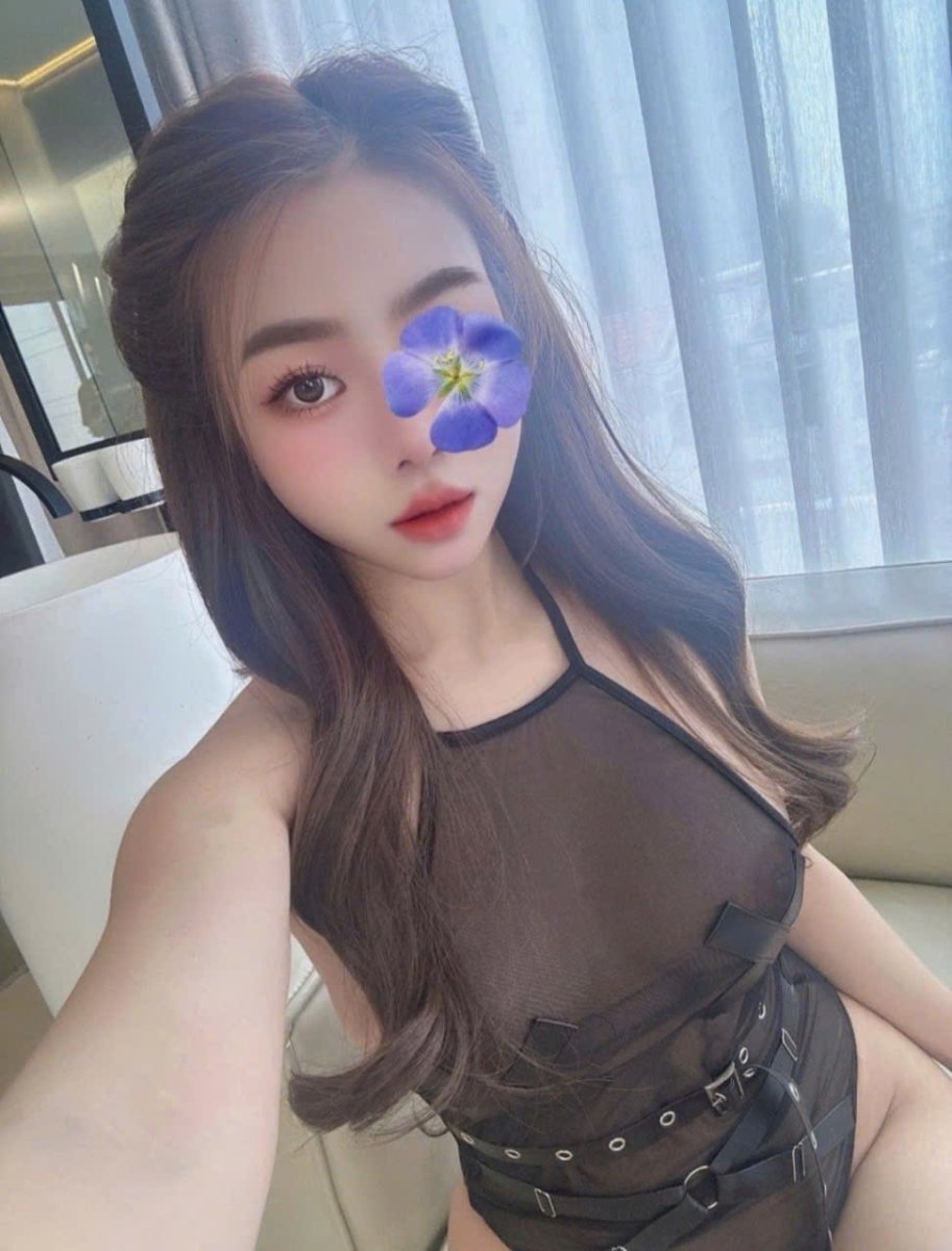 TUYẾT TRINH - THẦN DÂM ĐẲNG CẤP LÀM TÌNH BÚ NÚT NHIỆT TÌNH NHẸ NHÀNG CHIỀU CHUỘNG HẾT NẤC